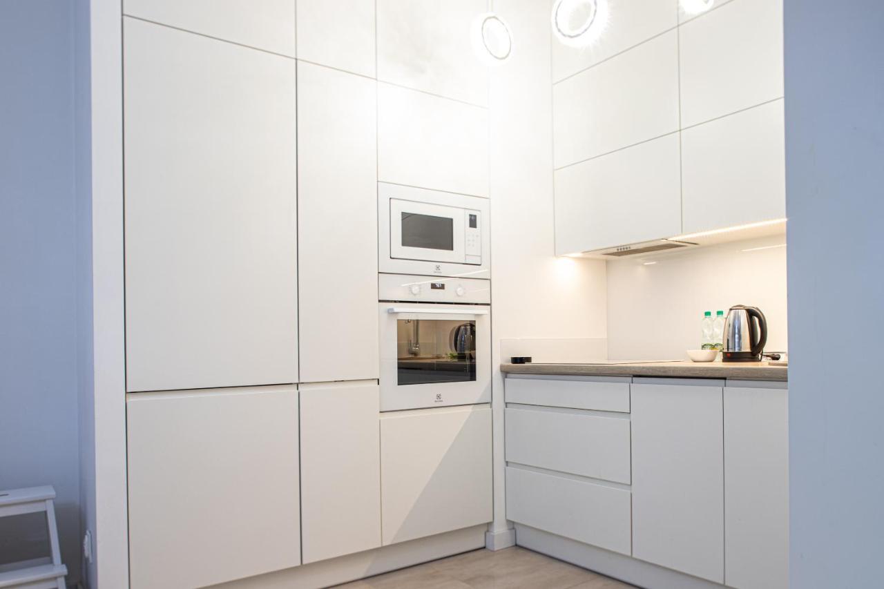 Wola Glamour Apartment Warszawa Exteriör bild